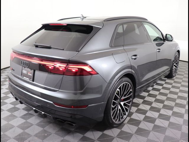 2025 Audi SQ8 Prestige