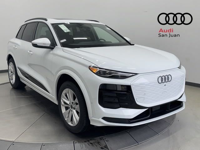 2025 Audi Q6 e-tron Premium