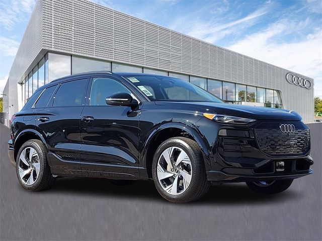 2025 Audi Q6 e-tron Premium