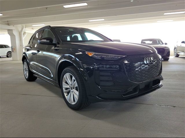 2025 Audi Q6 e-tron Premium Plus