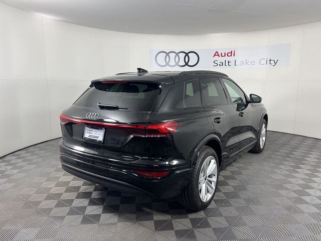 2025 Audi Q6 e-tron Premium Plus