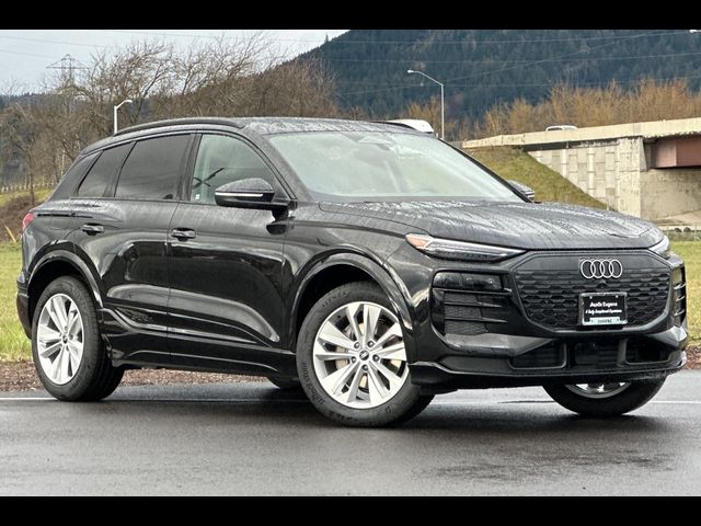 2025 Audi Q6 e-tron Premium Plus
