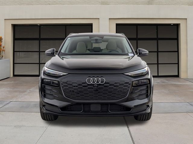 2025 Audi Q6 e-tron Premium Plus