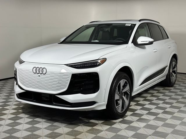 2025 Audi Q6 e-tron Premium Plus