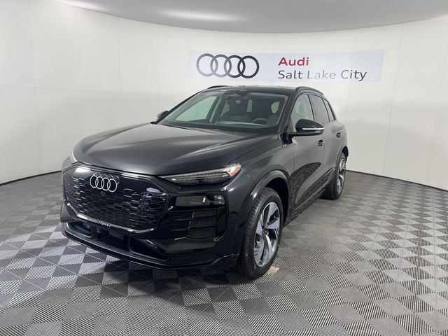 2025 Audi Q6 e-tron Premium Plus