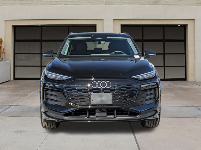 2025 Audi Q6 e-tron Premium Plus