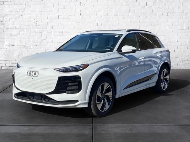 2025 Audi Q6 e-tron Premium Plus