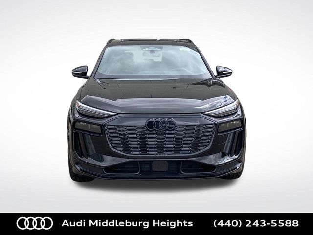 2025 Audi SQ6 e-tron Premium Plus