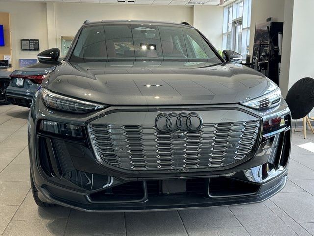 2025 Audi SQ6 e-tron Prestige