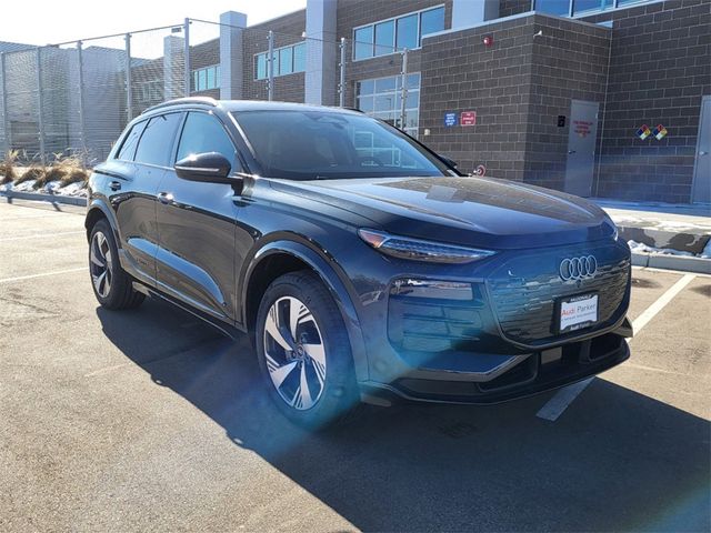 2025 Audi Q6 e-tron Premium Plus