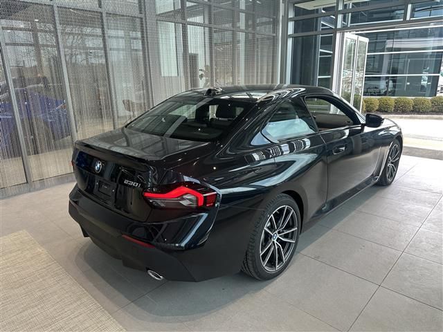 2025 BMW 2 Series 230i xDrive