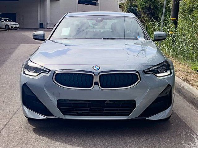 2025 BMW 2 Series 230i