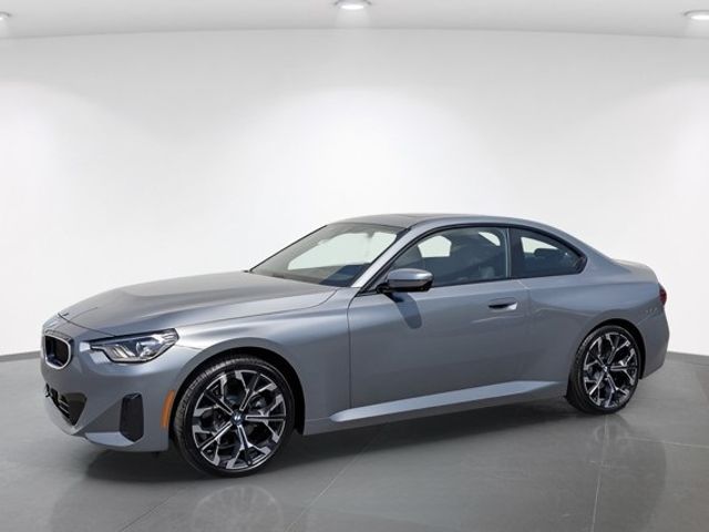 2025 BMW 2 Series 230i