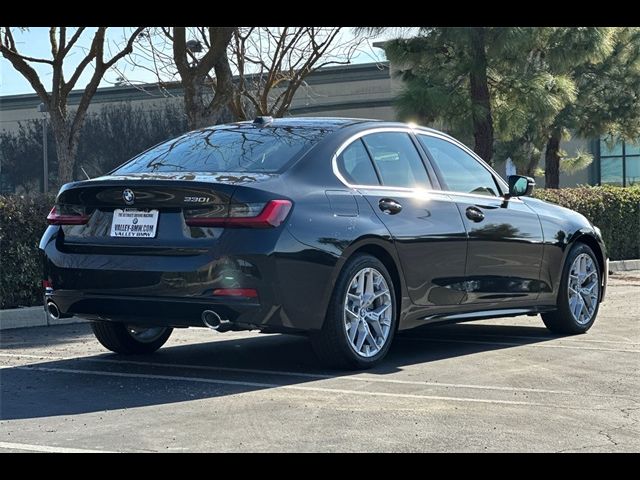 2025 BMW 3 Series 330i