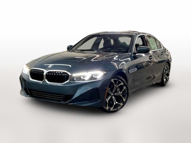 2025 BMW 3 Series 330i