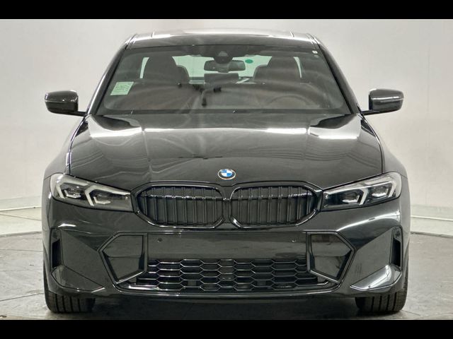 2025 BMW 3 Series 330i