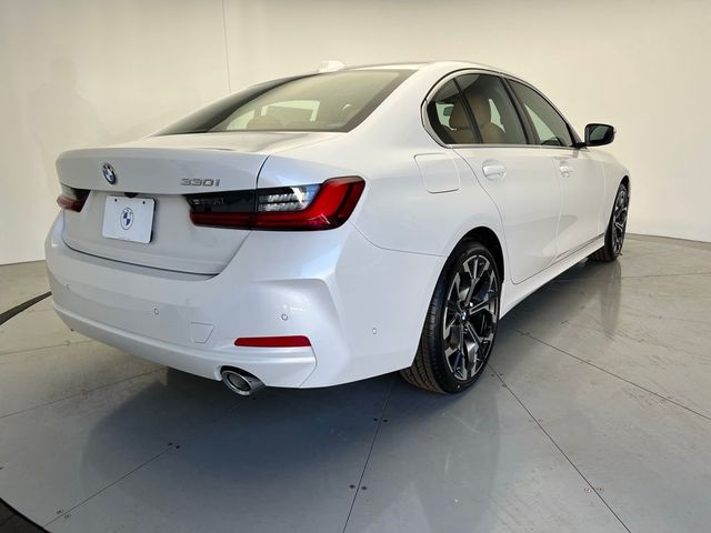 2025 BMW 3 Series 330i