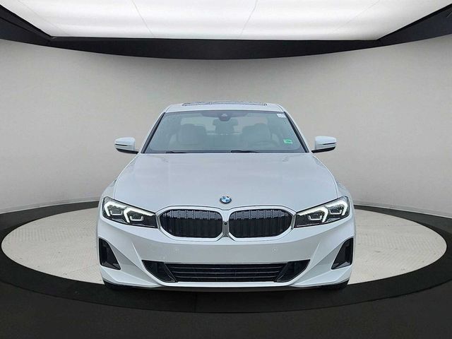 2025 BMW 3 Series 330i xDrive
