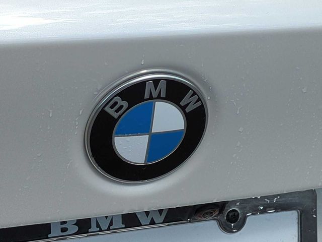2025 BMW 3 Series 330i xDrive