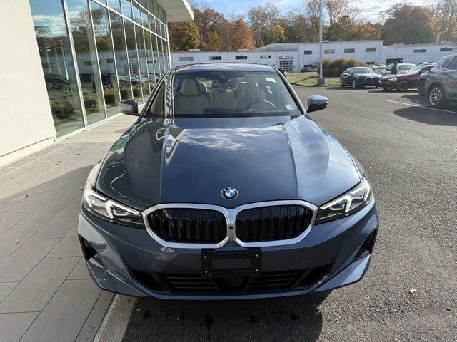 2025 BMW 3 Series 330i xDrive