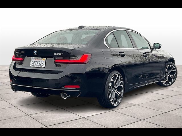 2025 BMW 3 Series 330i xDrive