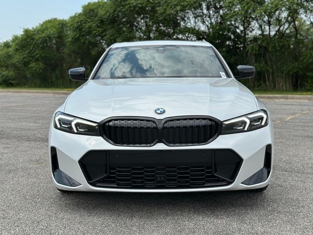 2025 BMW 3 Series 330i xDrive