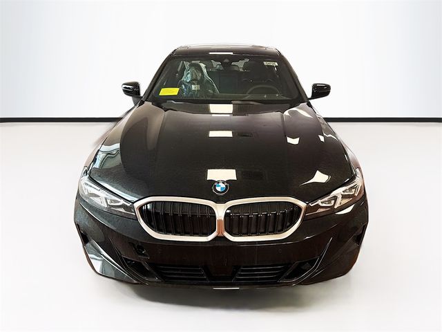 2025 BMW 3 Series 330i xDrive