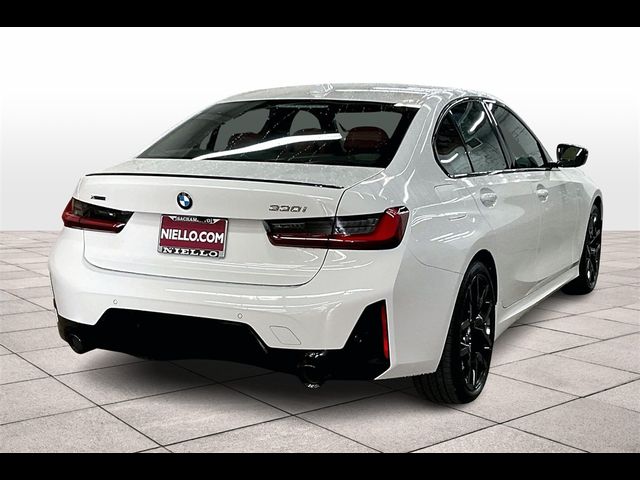 2025 BMW 3 Series 330i xDrive