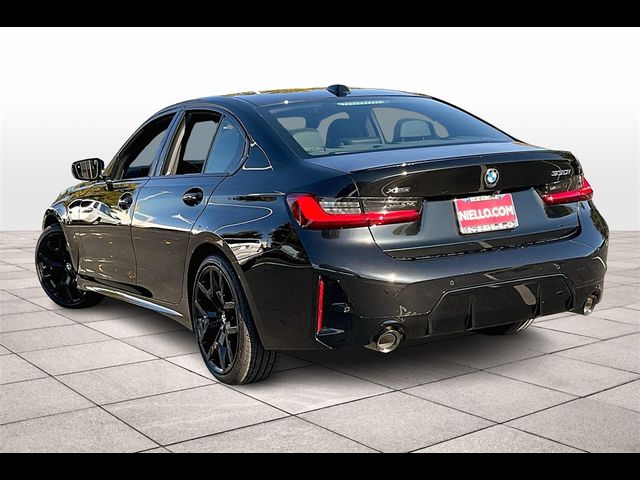 2025 BMW 3 Series 330i xDrive