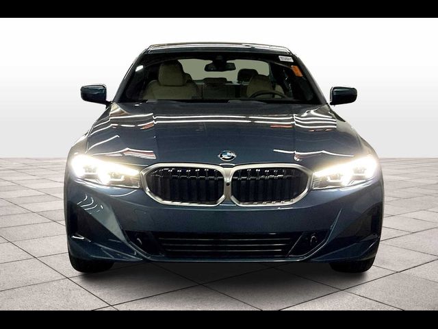 2025 BMW 3 Series 330i xDrive