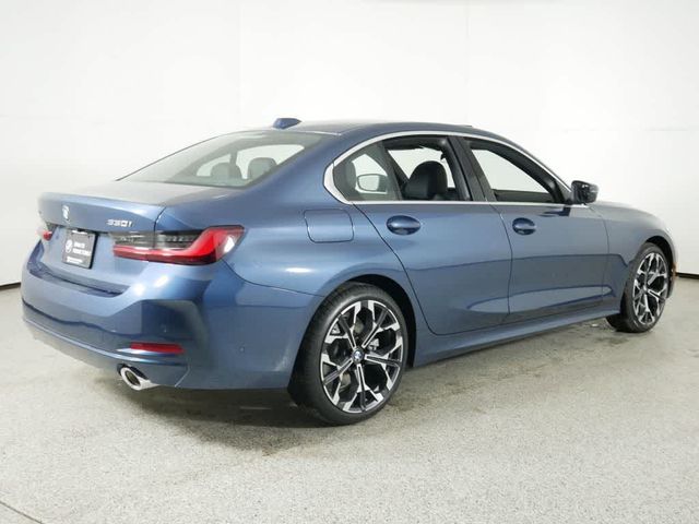 2025 BMW 3 Series 330i xDrive