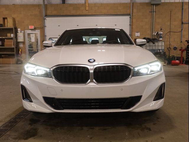 2025 BMW 3 Series 330i xDrive