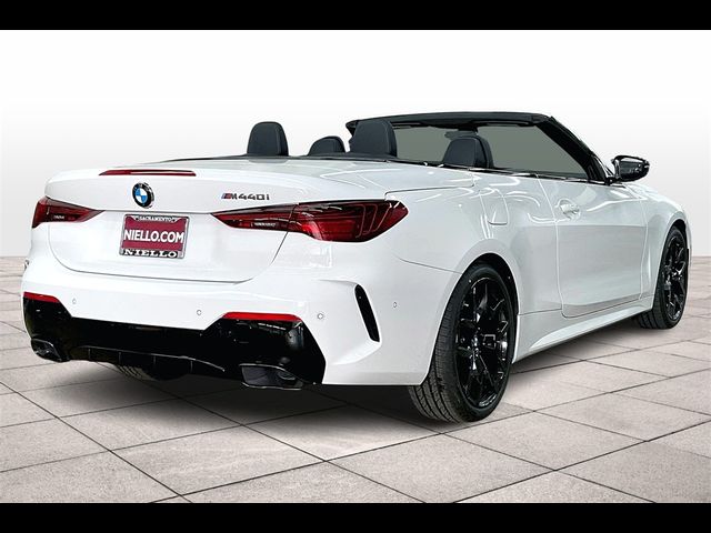 2025 BMW 4 Series M440i