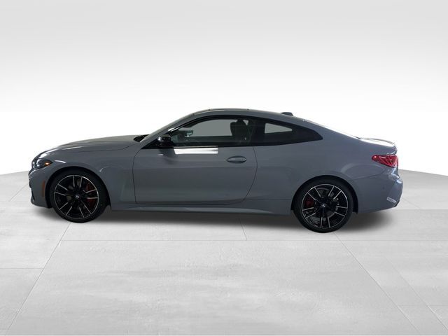 2025 BMW 4 Series M440i