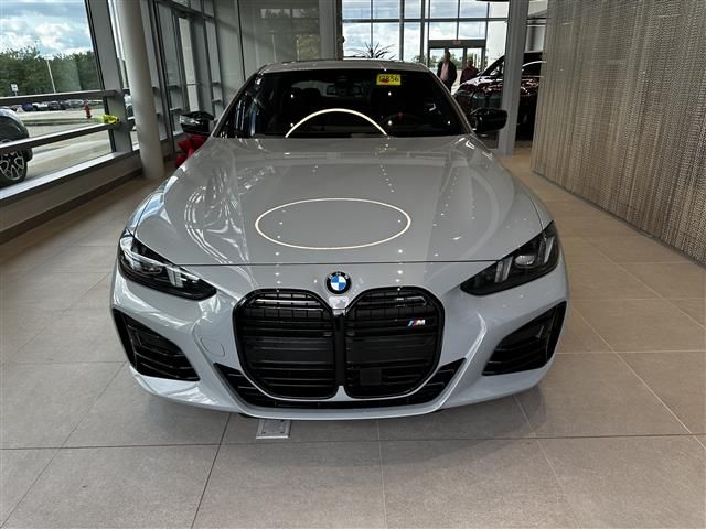 2025 BMW 4 Series M440i xDrive