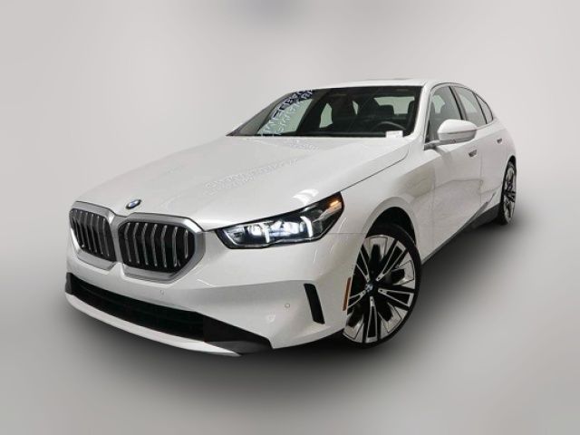 2025 BMW 5 Series 530i