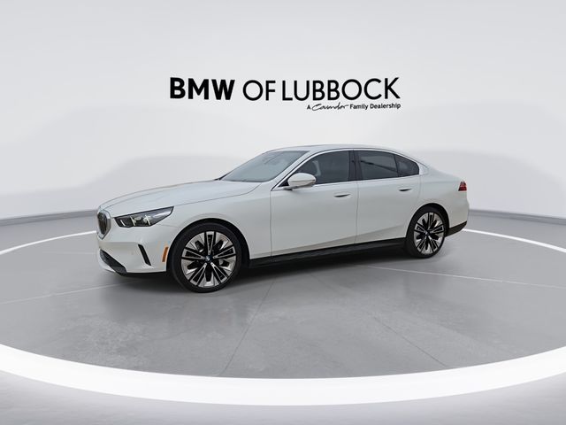 2025 BMW 5 Series 530i xDrive