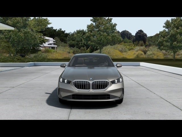 2025 BMW 5 Series 530i