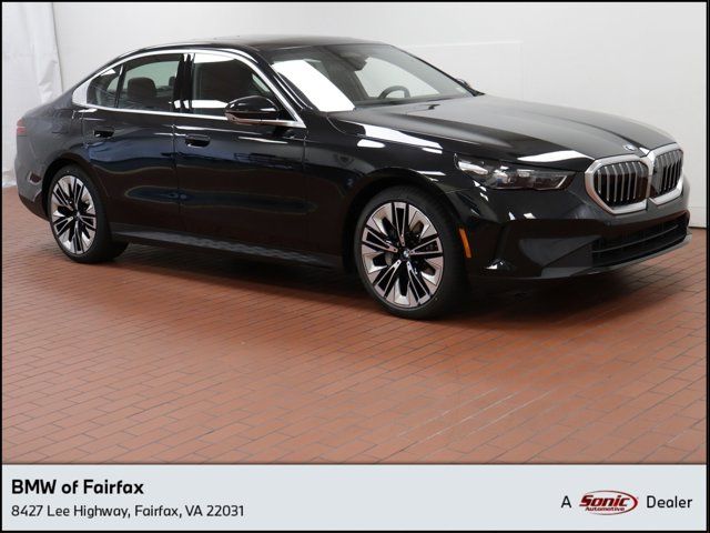 2025 BMW 5 Series 530i xDrive