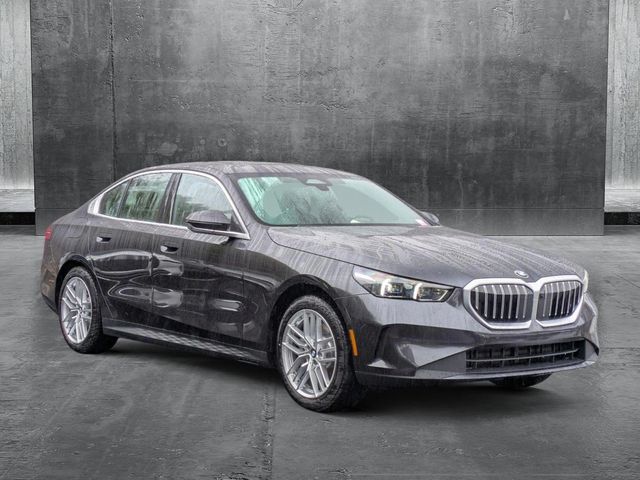 2025 BMW 5 Series 530i xDrive