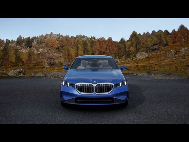 2025 BMW 5 Series 530i