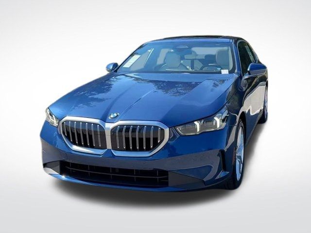 2025 BMW 5 Series 530i