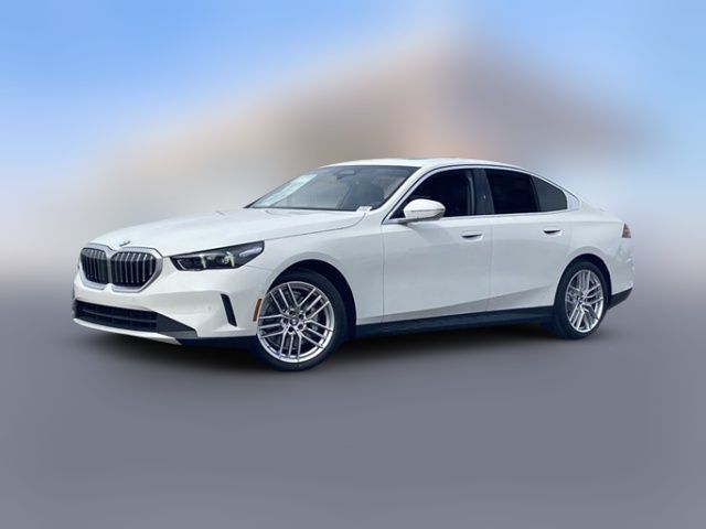2025 BMW 5 Series 530i