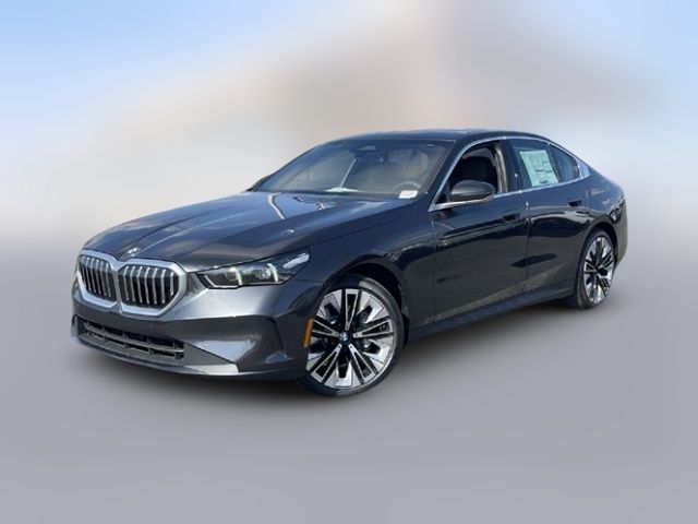 2025 BMW 5 Series 530i
