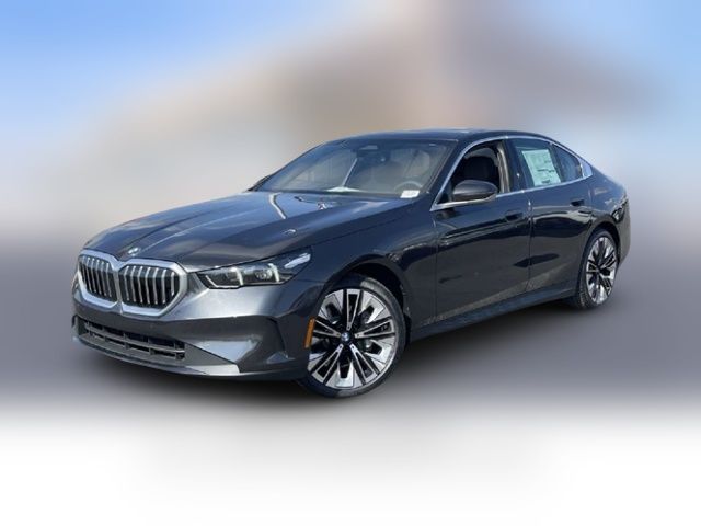 2025 BMW 5 Series 530i