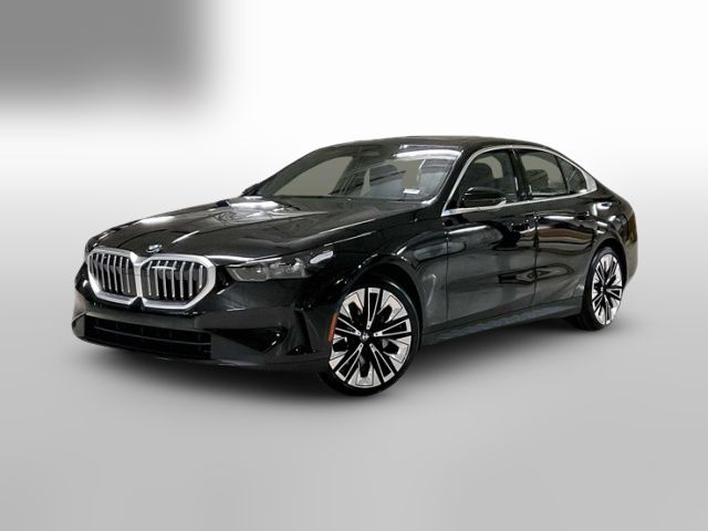 2025 BMW 5 Series 530i