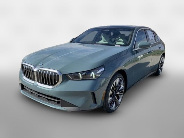 2025 BMW 5 Series 530i