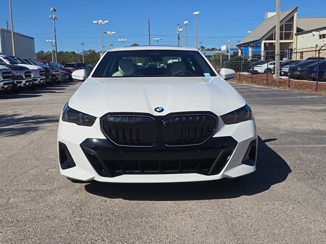 2025 BMW 5 Series 530i