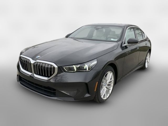 2025 BMW 5 Series 530i