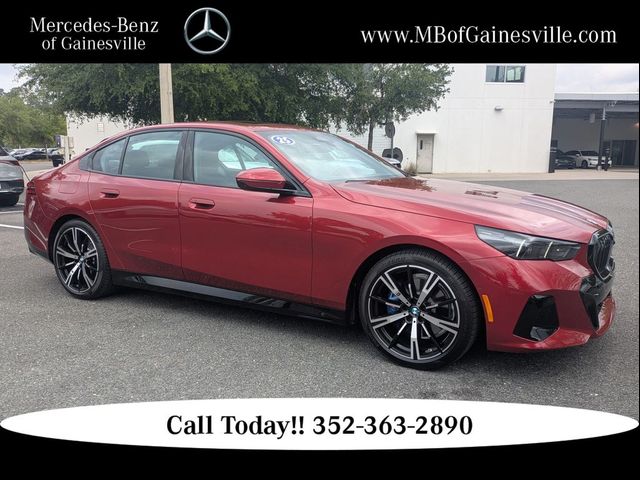 2025 BMW 5 Series 530i
